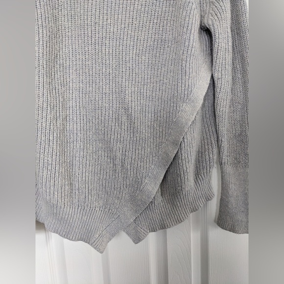 Banana Republic Grey Asymmetric Wool Knit Sweater - Picture 3 of 4